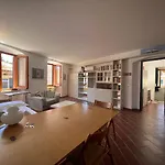 Appartement Paraggi's Home, *