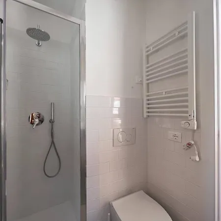 Paraggi's Home, Santa Margherita Ligure, 60 Sqm, 1bedroom 1bathroom, In The Santa Margherita Ligure, Wifi, Air Conditioning Private Garage Available On Request At 25,00 Per Night Santa Margherita Ligure