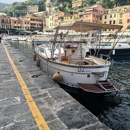 Paraggi's Home, Santa Margherita Ligure, 60 Sqm, 1bedroom 1bathroom, In The Santa Margherita Ligure, Wifi, Air Conditioning Private Garage Available On Request At 25,00 Per Night Lejlighed Santa Margherita Ligure