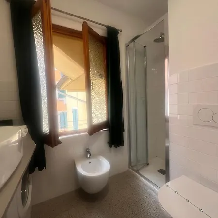 Paraggi's Home, Santa Margherita Ligure, 60 Sqm, 1bedroom 1bathroom, In The Santa Margherita Ligure, Wifi, Air Conditioning Private Garage Available On Request At 25,00 Per Night Lejlighed