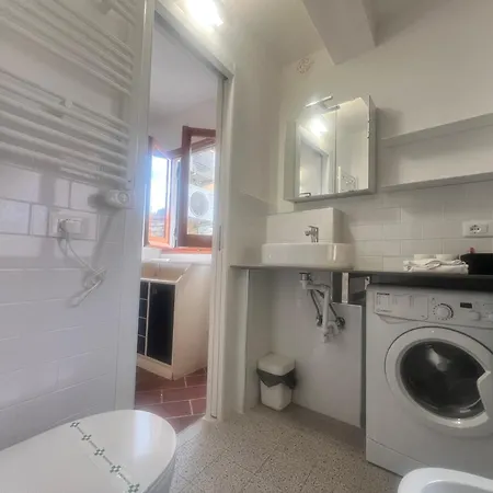 Paraggi's Home, 60 Sqm, 1bedroom 1bathroom, In The Santa Margherita Ligure, Wifi, Air Conditioning * Santa Margherita Ligure